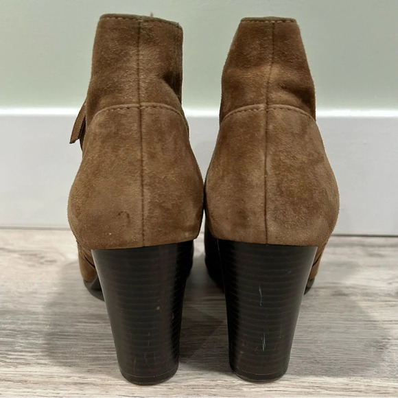 Cole Haan Davenport Bootie Brown Suede Leather Ankle Boots Block Heel Size 7.5 - Picture 4 of 11